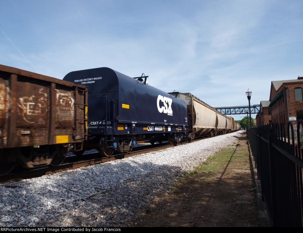 CSXT 496528